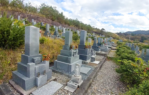 静岡県・愛知県で葬儀・葬式・家族葬をお探しなら家族葬のトワーズ 豊川市金沢墓園のイメージ画像