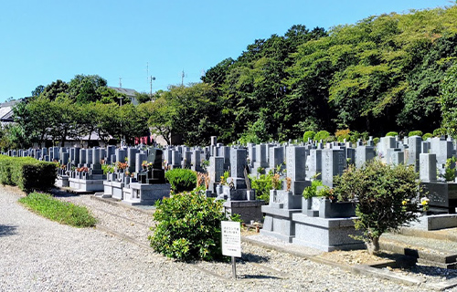 静岡県・愛知県で葬儀・葬式・家族葬をお探しなら家族葬のトワーズ 磐田市緑ケ丘霊園のイメージ画像