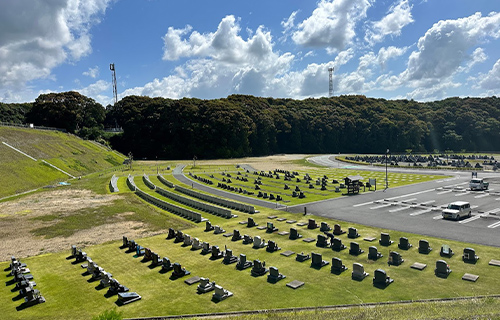 静岡県・愛知県で葬儀・葬式・家族葬をお探しなら家族葬のトワーズ 袋井市夢の丘墓園のイメージ画像