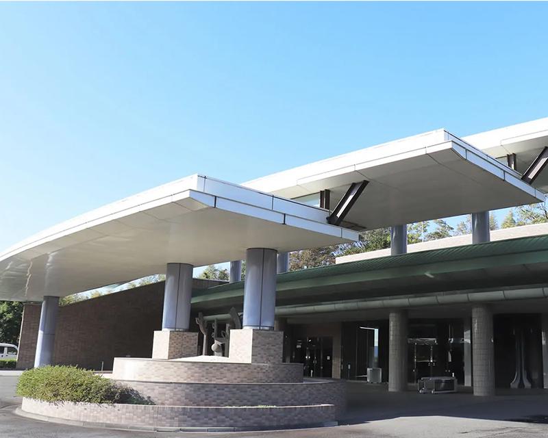 静岡・愛知で葬儀・葬式・家族葬をお探しなら家族葬のトワーズ みしま聖苑の内装画像