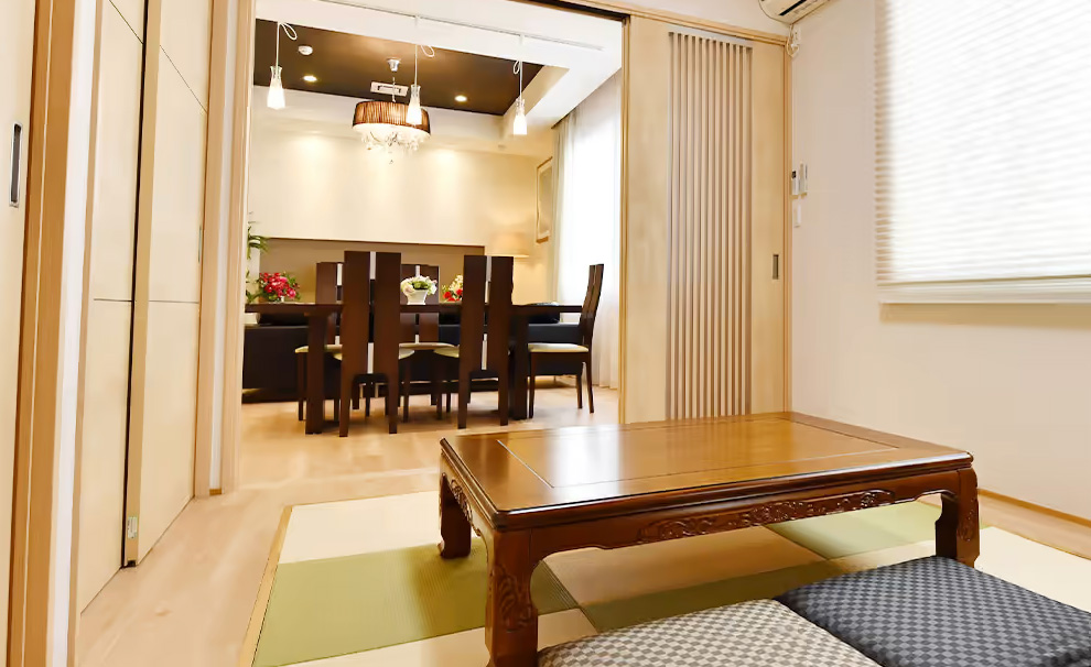 便利なアメニティも充実し、快適な夜間滞在が可能です。