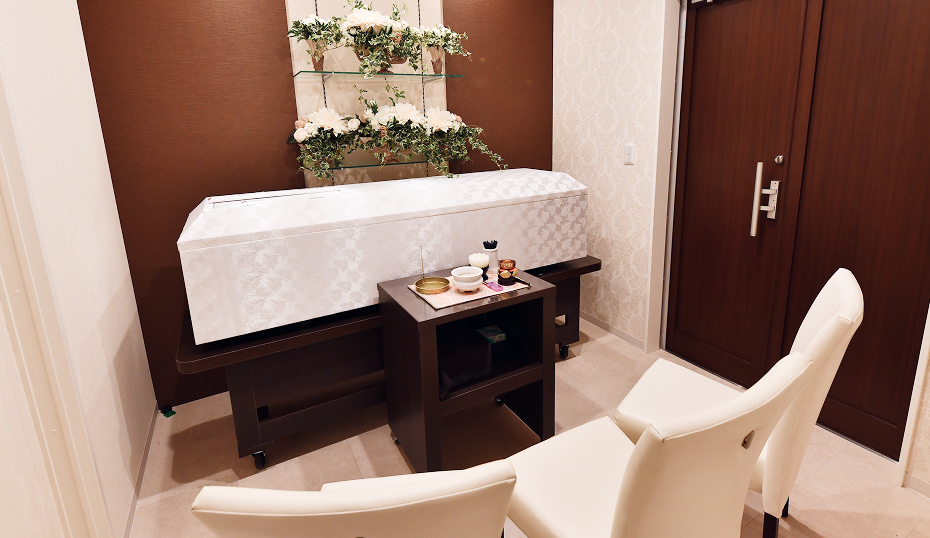 葬儀・葬式なら家族葬のトワーズ 24時間365日受け入れ可能すべての式場に安置室完備のイメージ画像